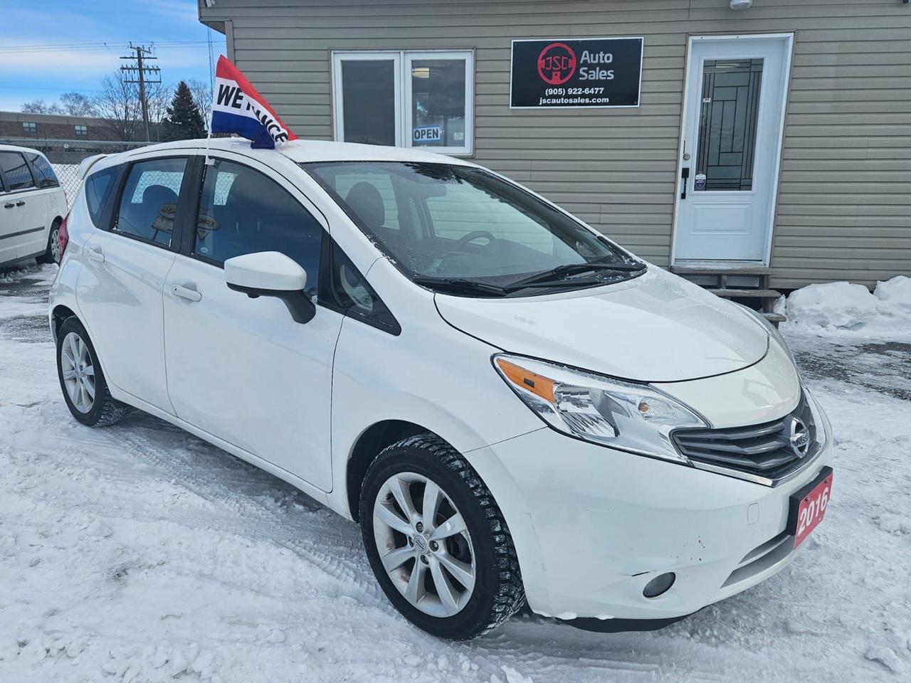 2016 Nissan Versa Note SL - Photo #1