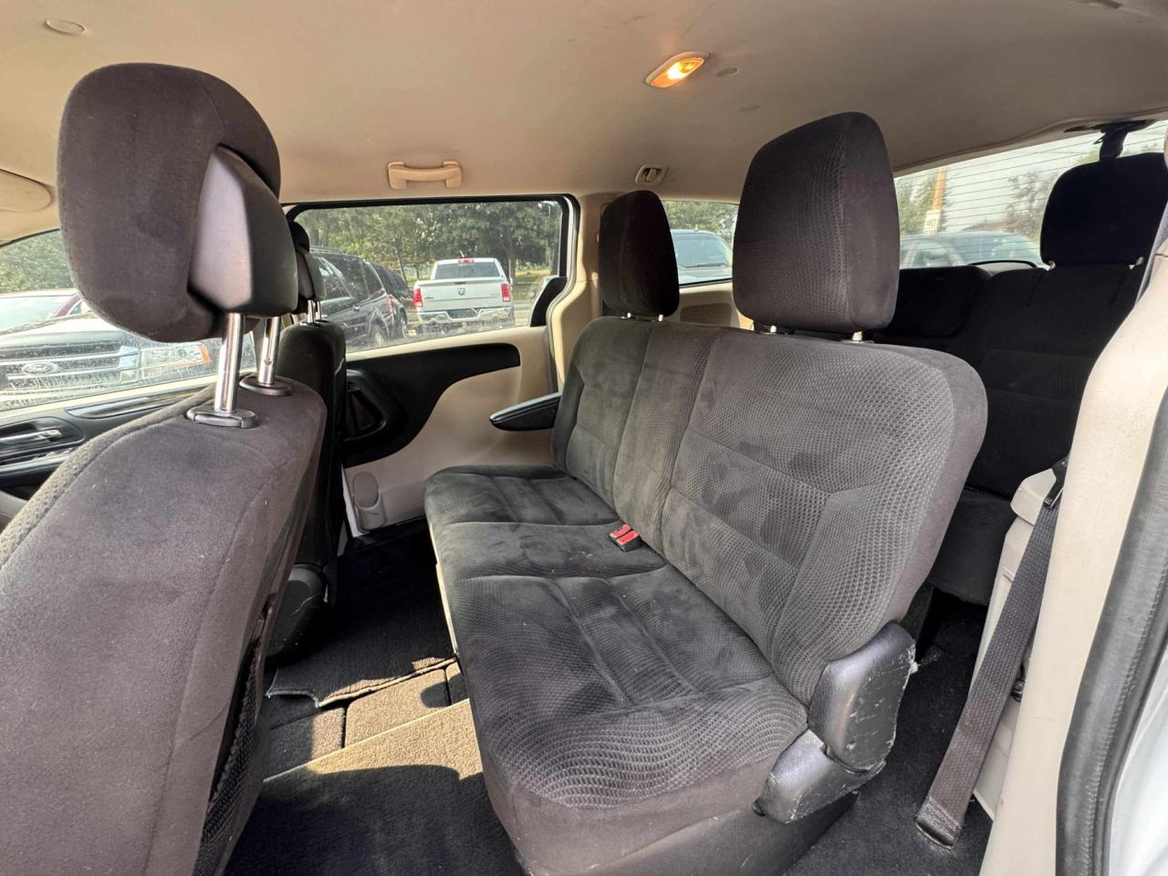 2016 Dodge Grand Caravan CANADA VALUE PACKAGE - Photo #11