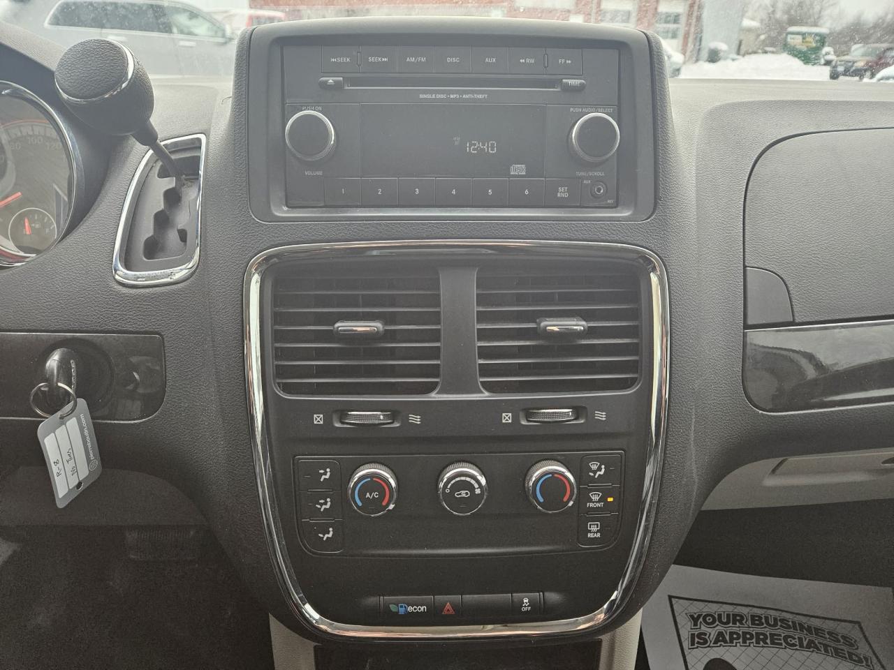 2016 Dodge Grand Caravan CANADA VALUE PACKAGE Photo