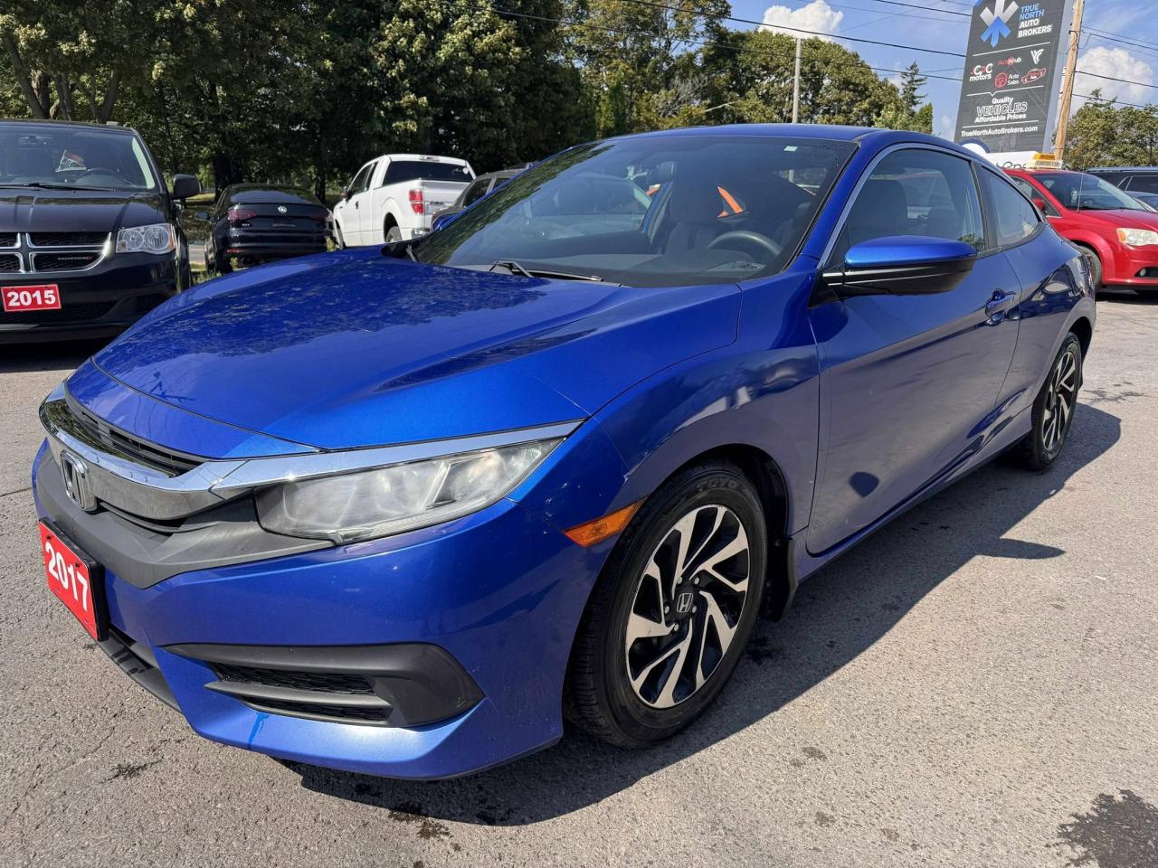 2017 Honda Civic 2dr Man LX - Photo #3