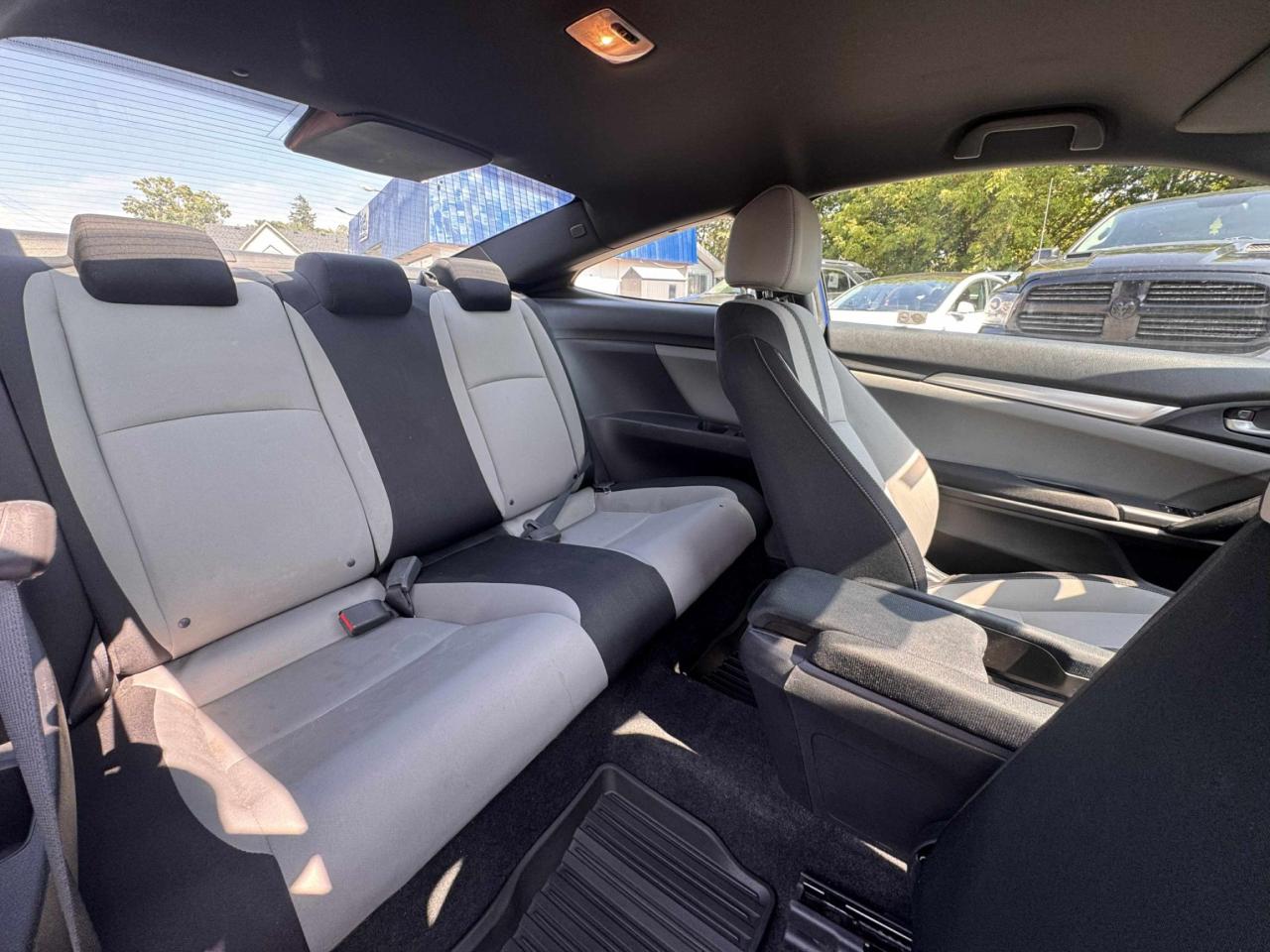 2017 Honda Civic 2dr Man LX - Photo #11