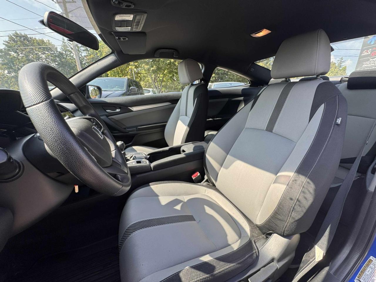 2017 Honda Civic 2dr Man LX - Photo #12