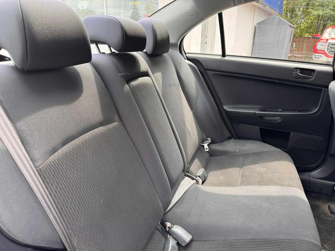 2017 Mitsubishi Lancer ES - Photo #15