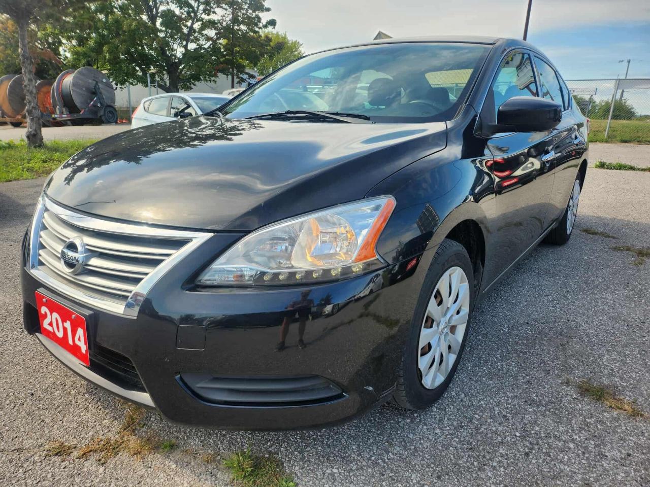 2014 Nissan Sentra 4DR SDN CVT SV - Photo #3