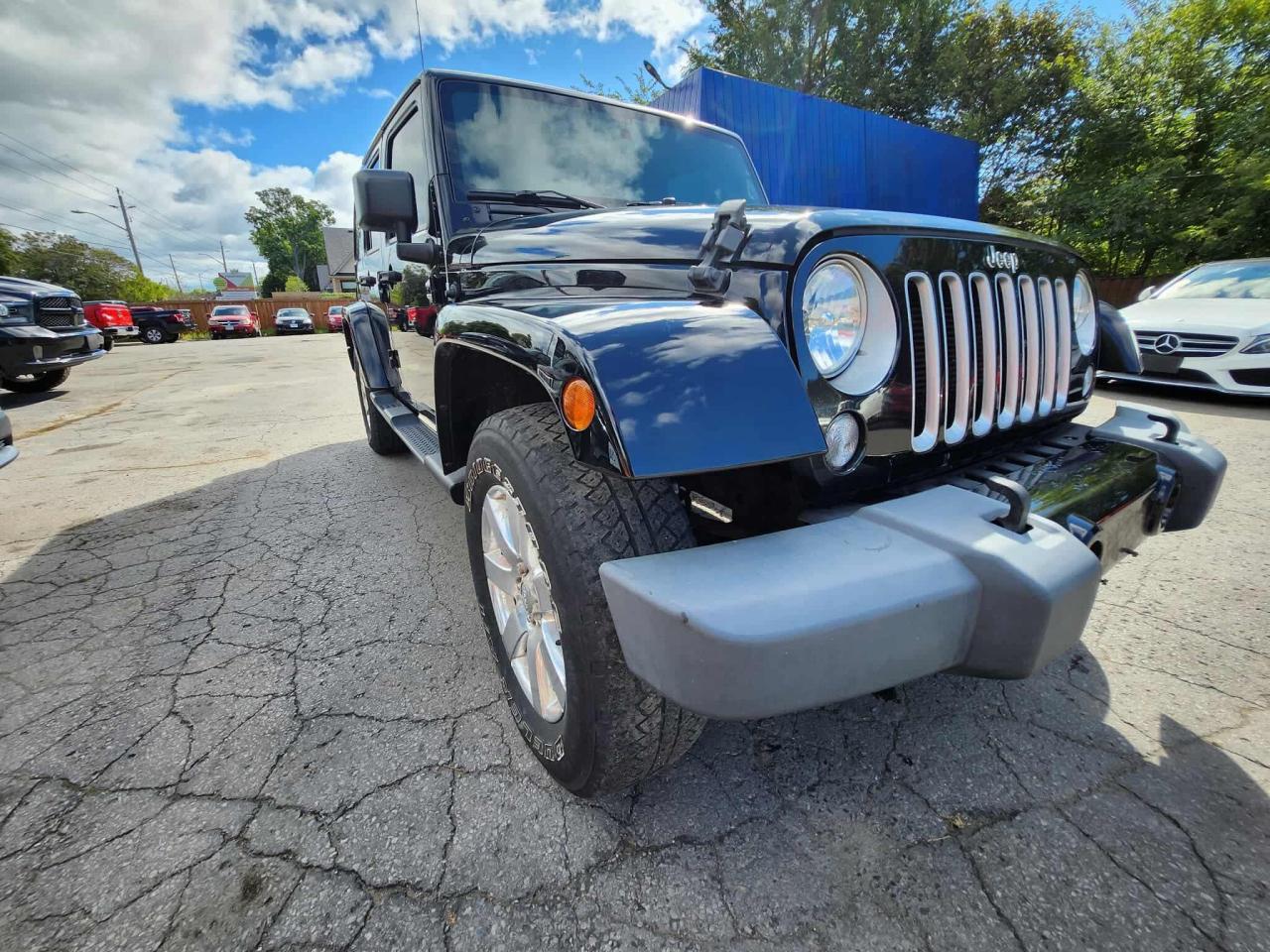 Used 2016 Jeep Wrangler 4WD 4DR SAHARA for sale in Newcastle, ON