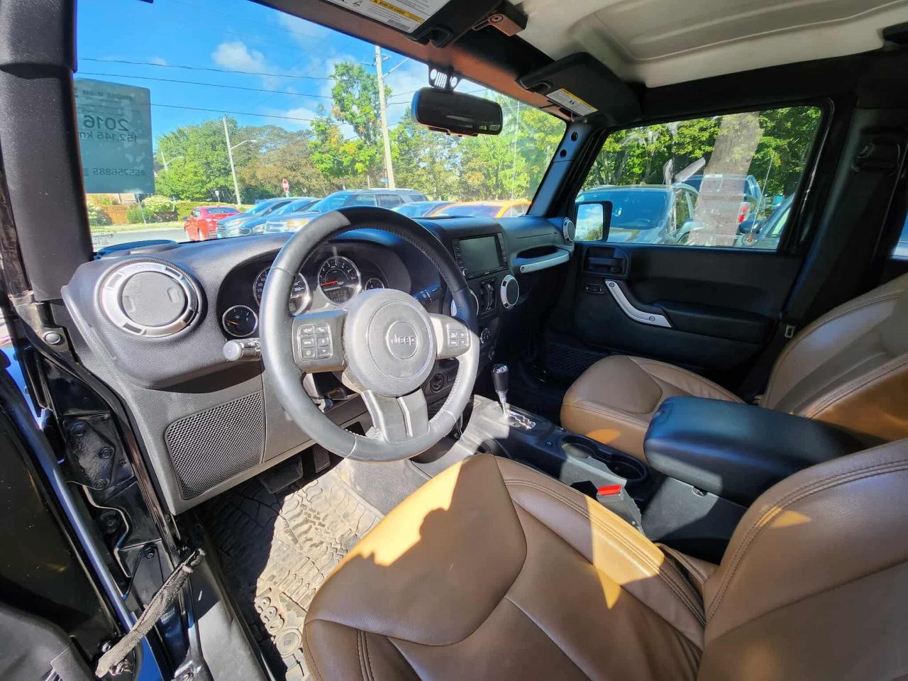 2016 Jeep Wrangler 4WD 4DR SAHARA - Photo #8