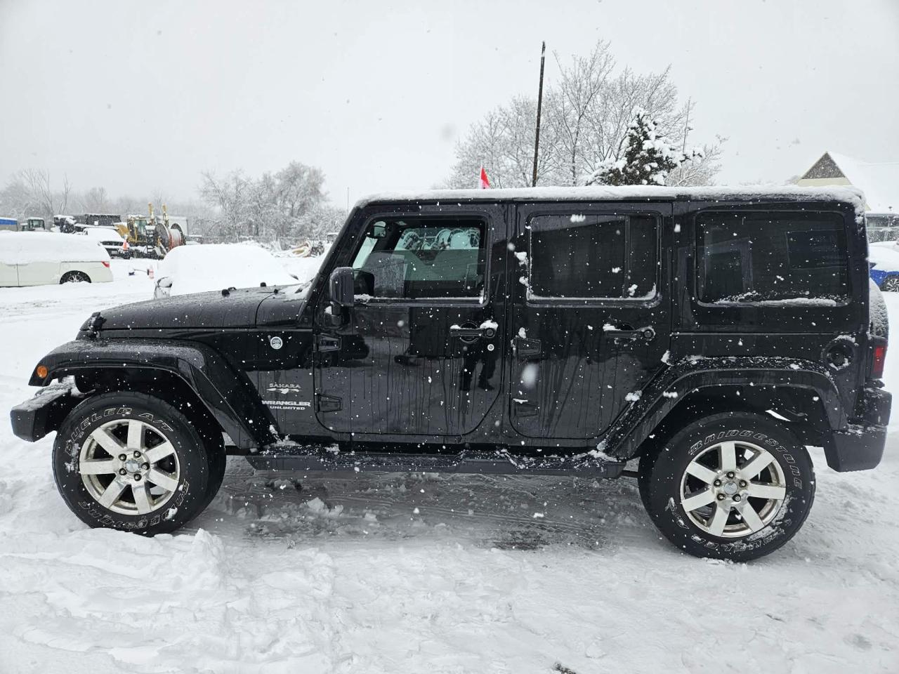 2016 Jeep Wrangler Unlimited Sahara 4WD Photo