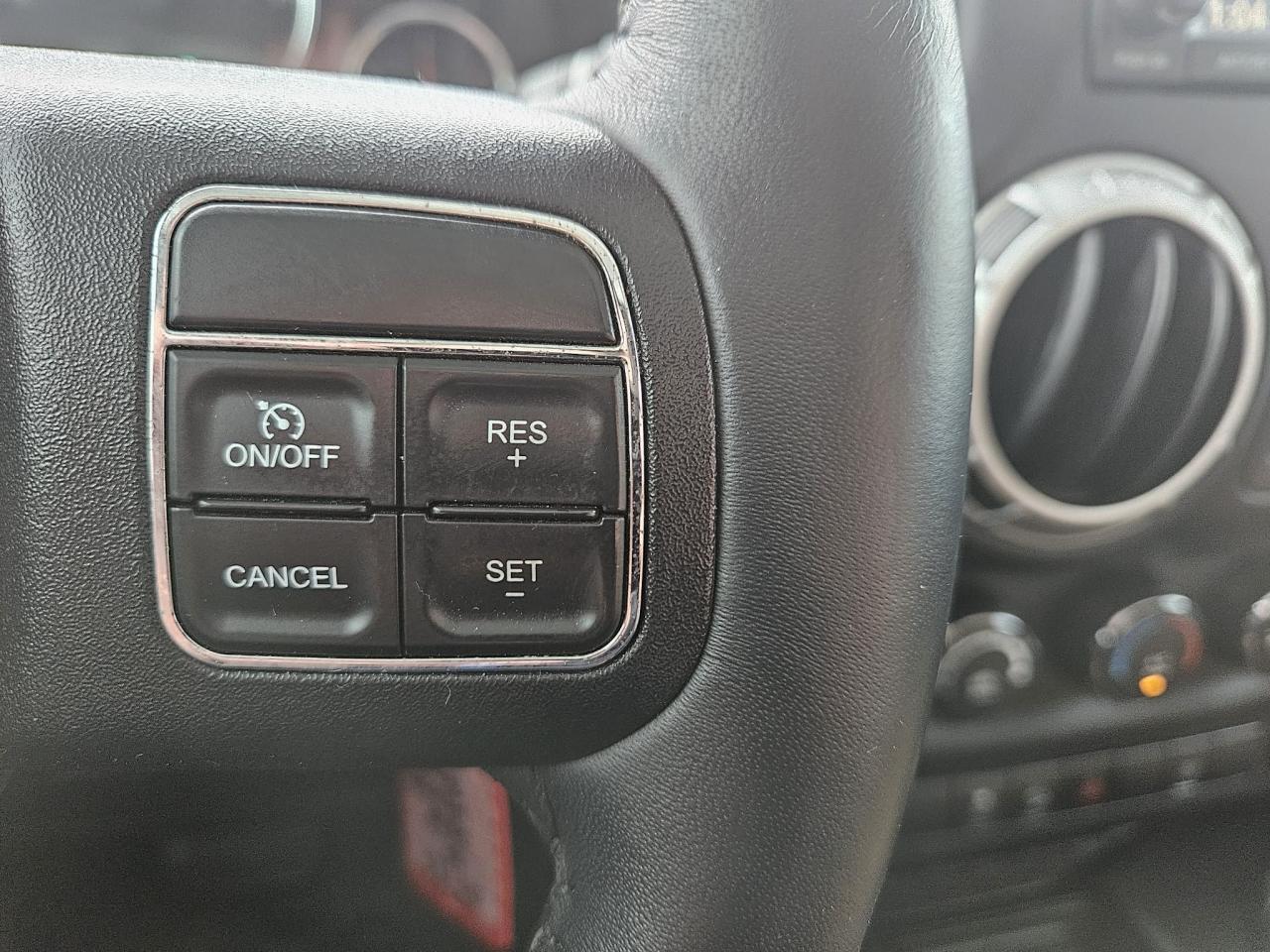 2016 Jeep Wrangler Unlimited Sahara 4WD Photo