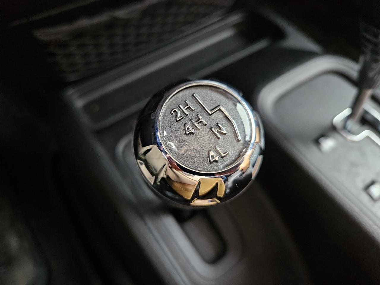 2016 Jeep Wrangler 4WD 4DR SAHARA Photo