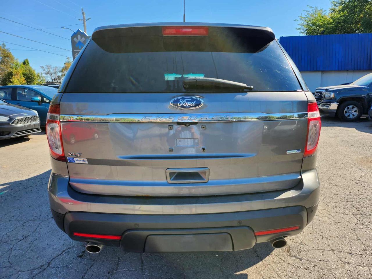 2013 Ford Explorer 4WD 4dr XLT Photo4