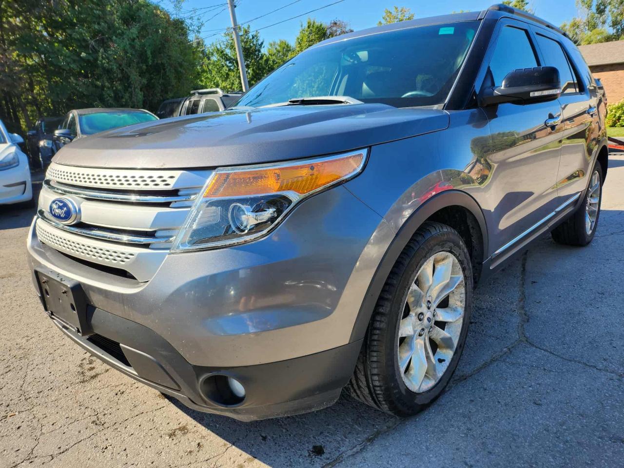 2013 Ford Explorer 4WD 4dr XLT - Photo #2