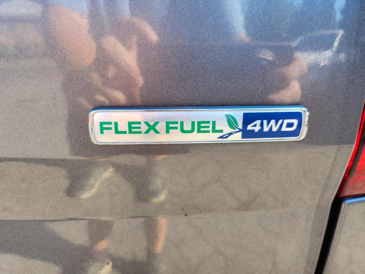 2013 Ford Explorer 4WD 4dr XLT - Photo #6