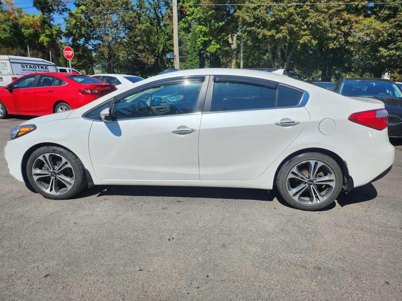 2016 Kia Forte EX - Photo #4