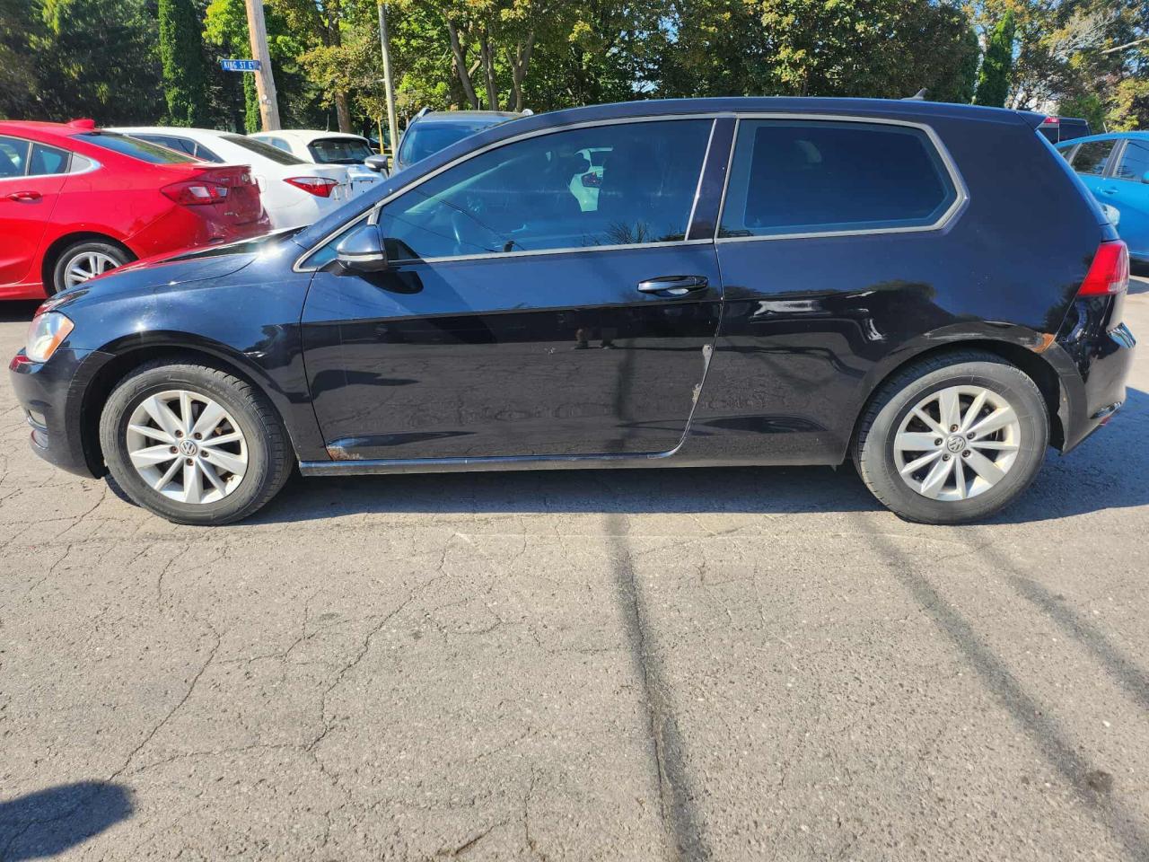 2015 Volkswagen Golf 3DR HB MAN 1.8 TSI TRENDLINE Photo3