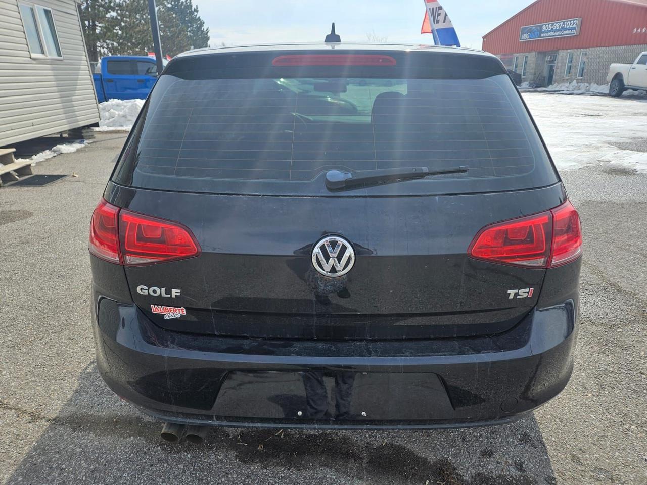2015 Volkswagen Golf 3DR HB MAN 1.8 TSI TRENDLINE Photo
