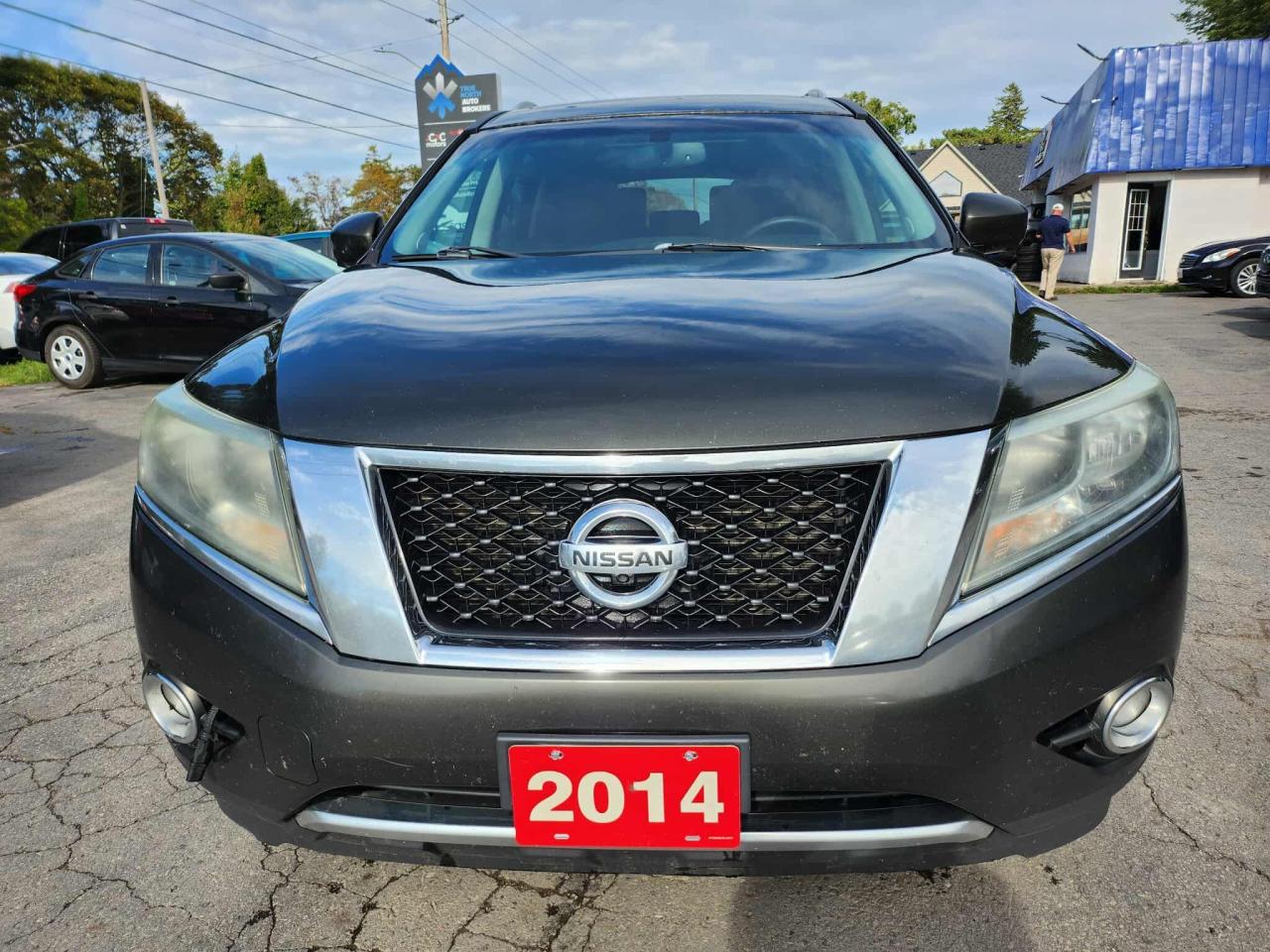 2015 Nissan Pathfinder 4WD 4dr SV - Photo #2