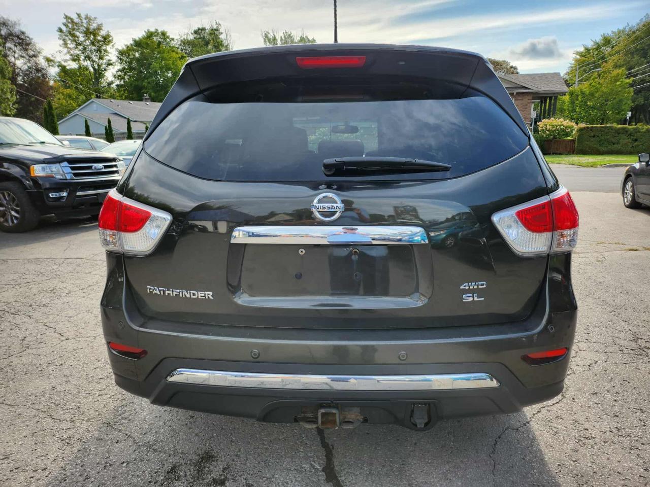 2015 Nissan Pathfinder 4WD 4dr SV - Photo #6