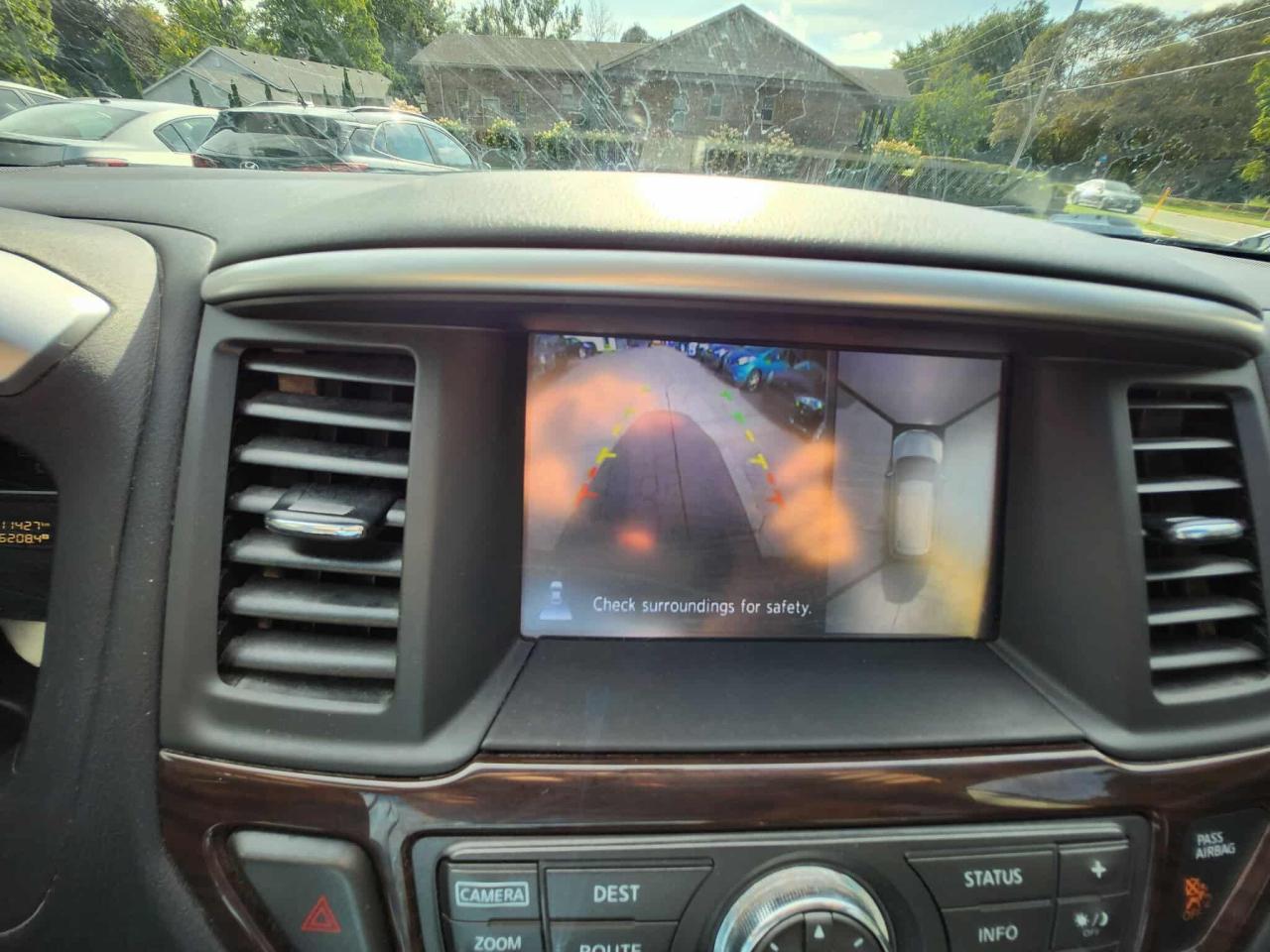 2015 Nissan Pathfinder 4WD 4dr SV - Photo #14