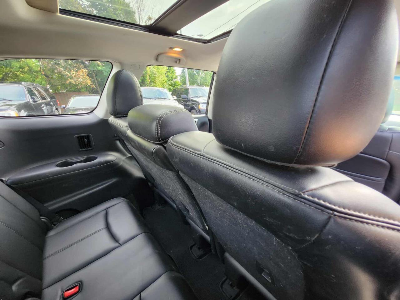 2015 Nissan Pathfinder 4WD 4dr SV - Photo #15