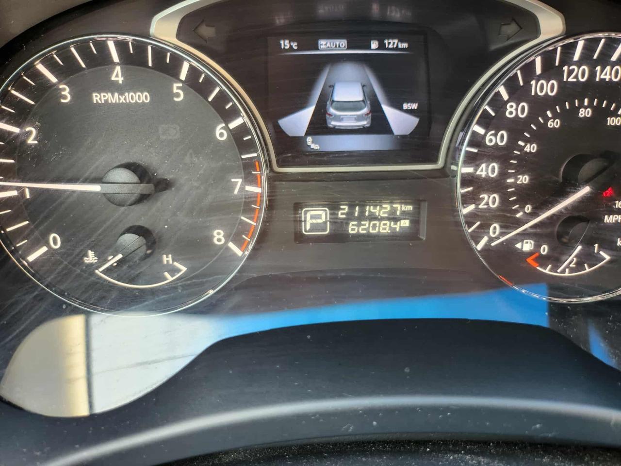 2015 Nissan Pathfinder 4WD 4dr SV - Photo #23