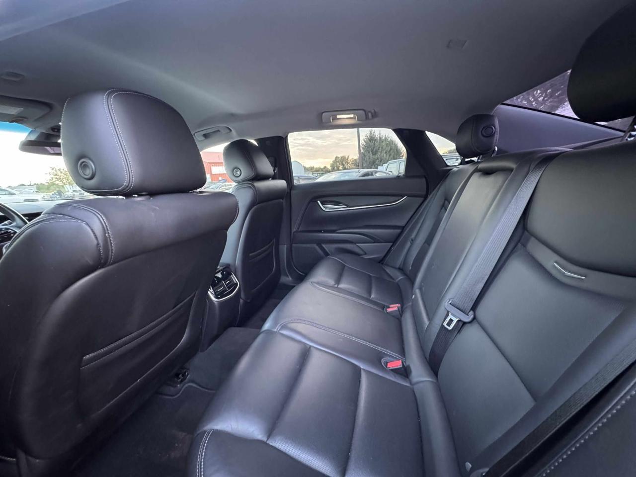 2016 Cadillac XTS  - Photo #11