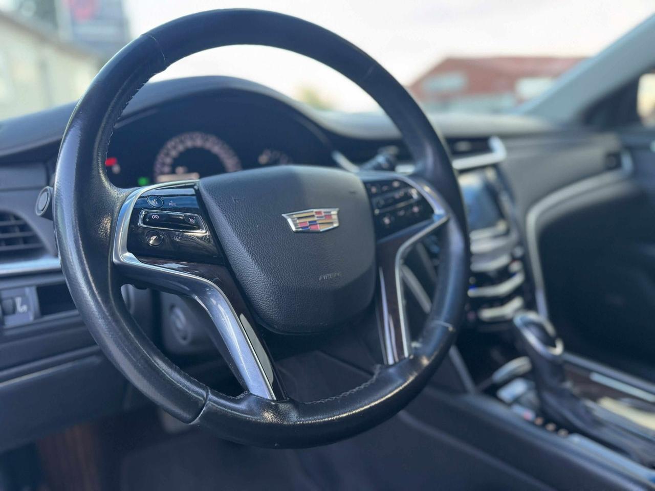 2016 Cadillac XTS  - Photo #12