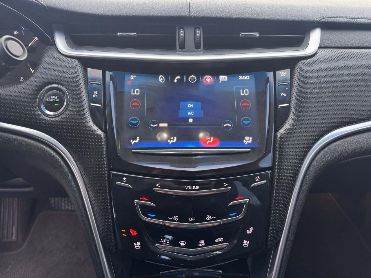 2016 Cadillac XTS  Photo