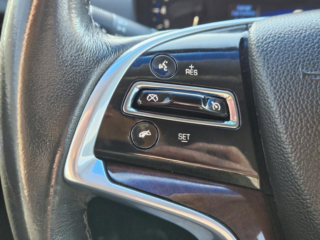 2016 Cadillac XTS 4dr Sdn FWD Photo