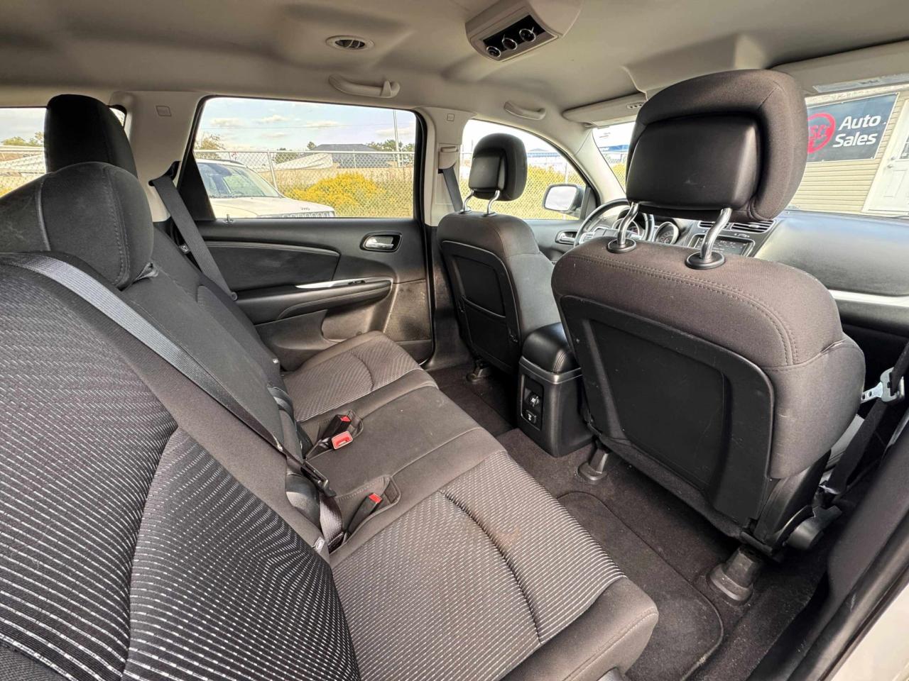 2016 Dodge Journey SXT - Photo #11