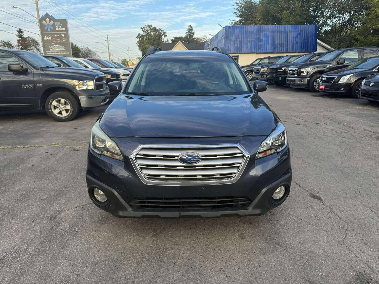 2016 Subaru Outback 2.5i w/Limited Pkg - Photo #2