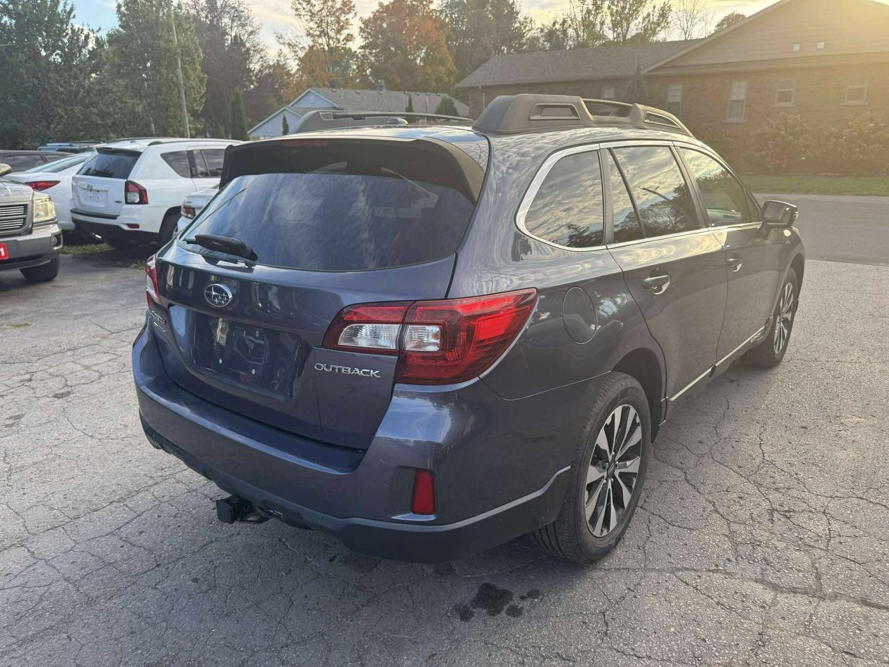 2016 Subaru Outback 2.5i w/Limited Pkg - Photo #7