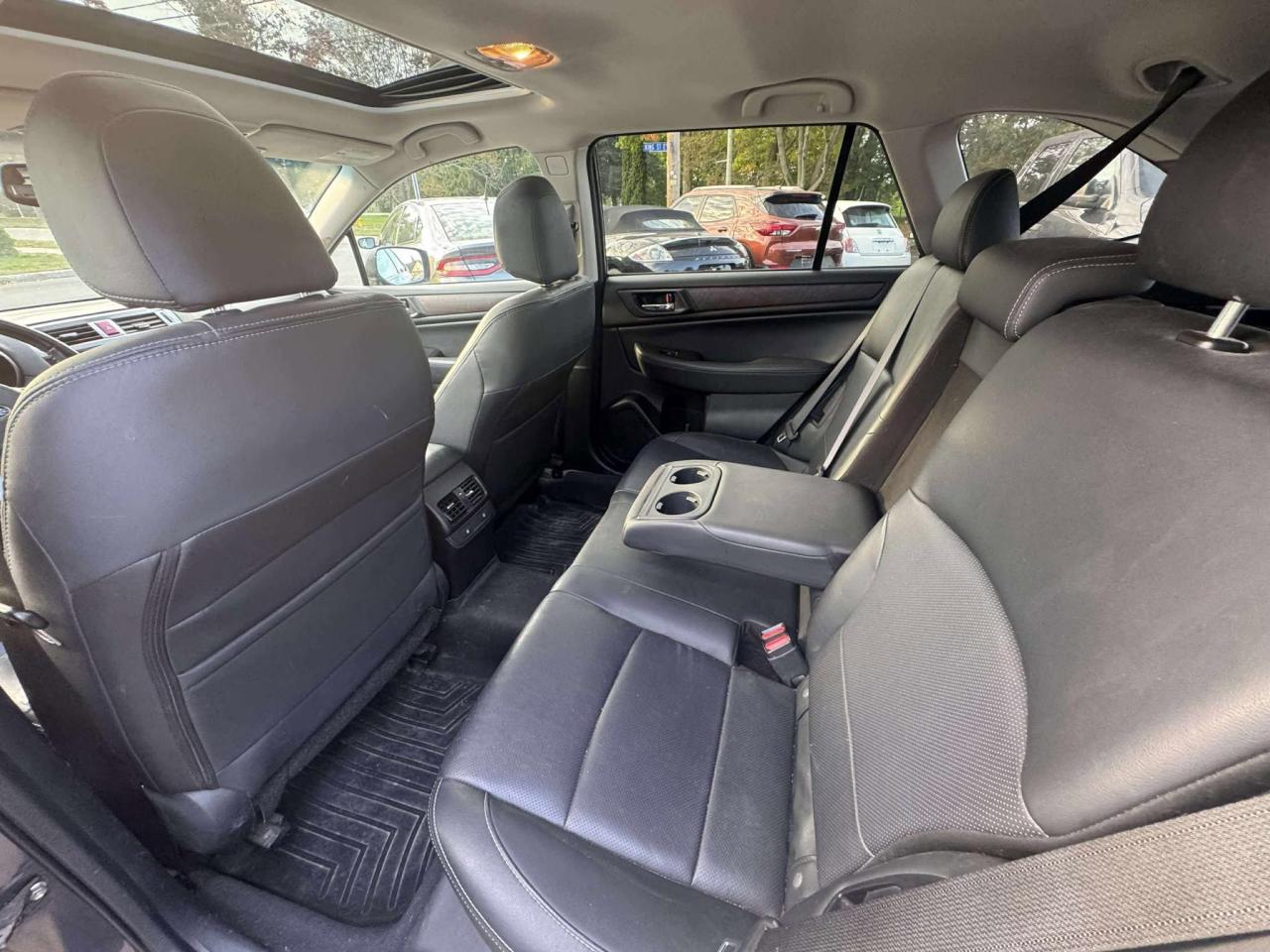 2016 Subaru Outback 2.5i w/Limited Pkg - Photo #13