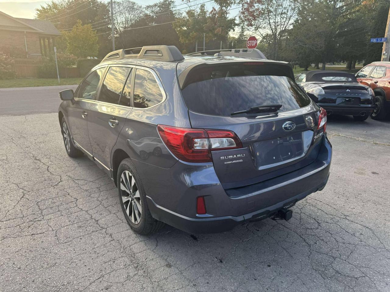 2016 Subaru Outback 2.5i w/Limited Pkg - Photo #5