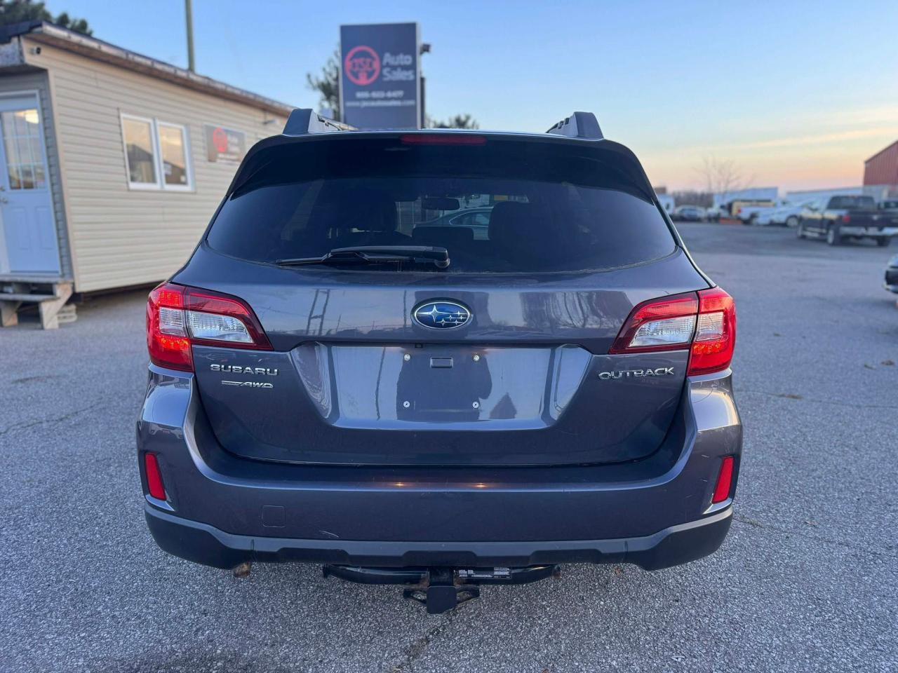 2016 Subaru Outback 2.5i w/Limited Pkg Photo
