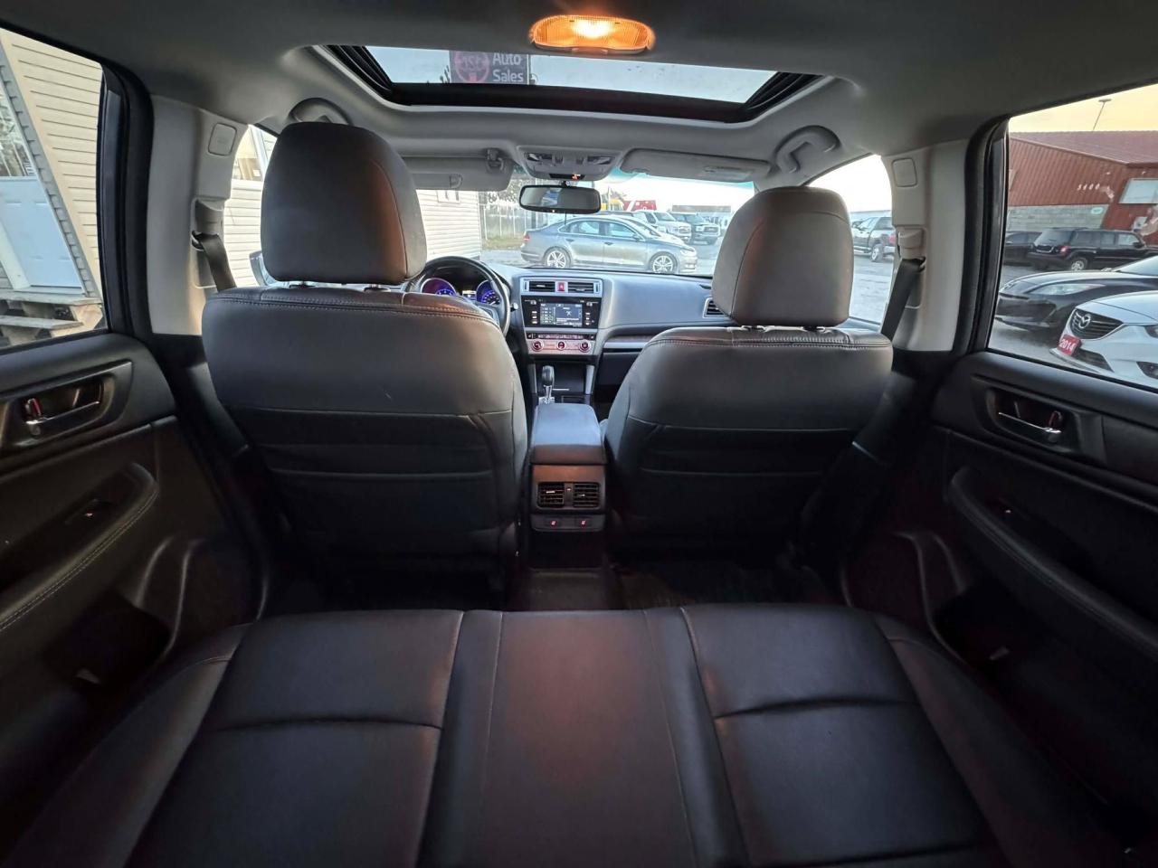 2016 Subaru Outback 2.5i w/Limited Pkg Photo