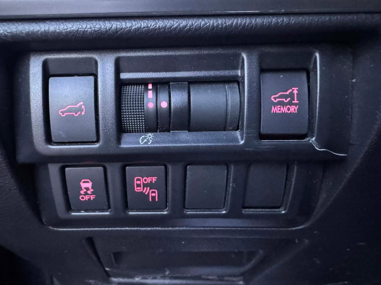 2016 Subaru Outback 2.5i w/Limited Pkg Photo