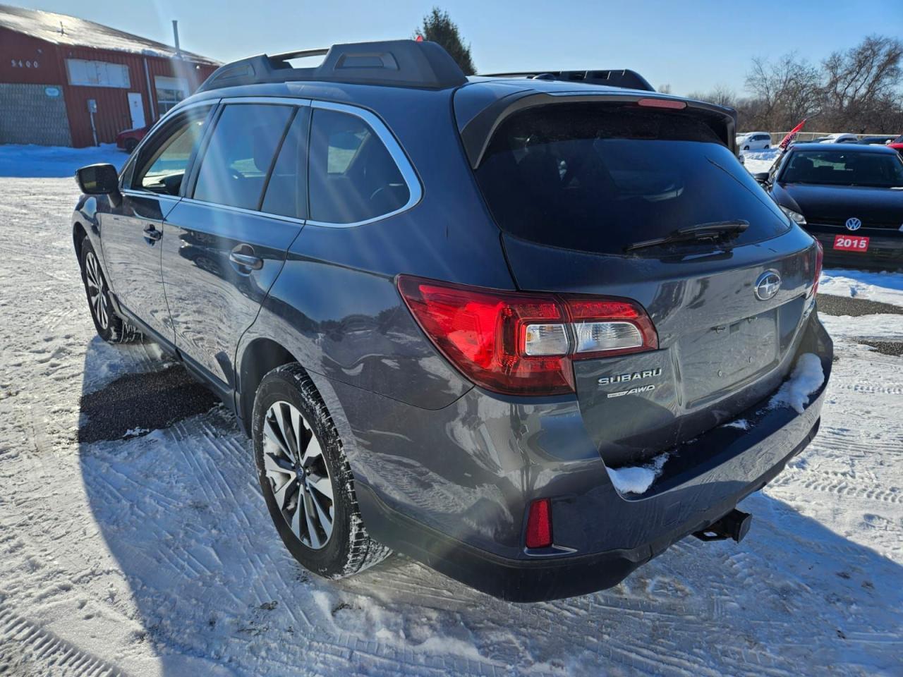 2016 Subaru Outback 2.5i w/Limited Pkg Photo4