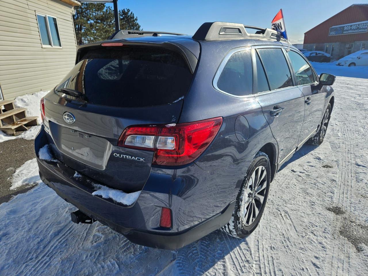 2016 Subaru Outback 2.5i w/Limited Pkg Photo