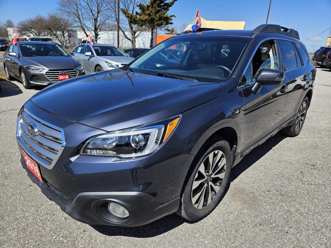 2016 Subaru Outback 2.5i w/Limited Pkg Photo2