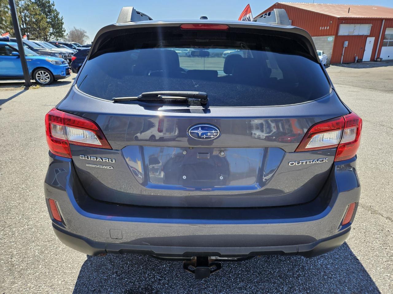 2016 Subaru Outback 2.5i w/Limited Pkg Photo