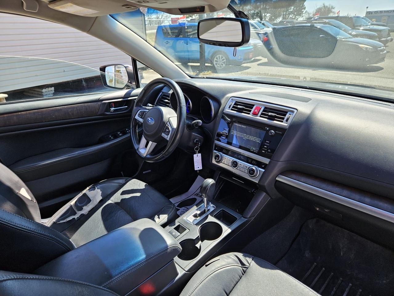 2016 Subaru Outback 2.5i w/Limited Pkg Photo