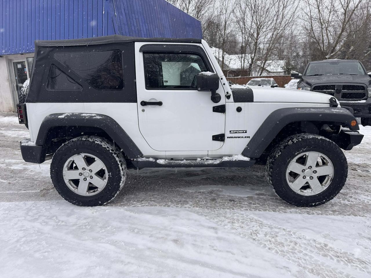 2017 Jeep Wrangler 4WD 2dr Sport Photo