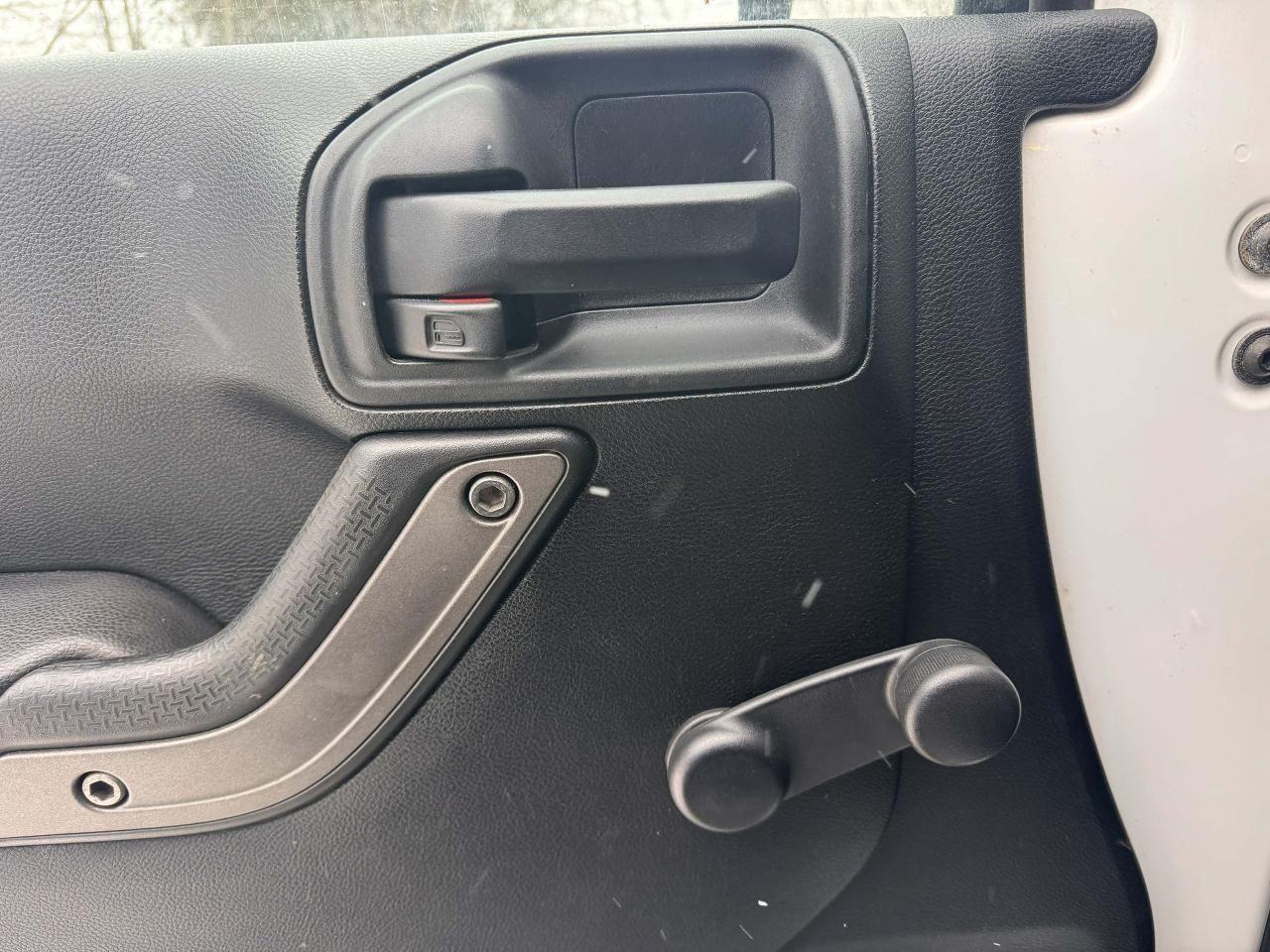 2017 Jeep Wrangler 4WD 2dr Sport Photo