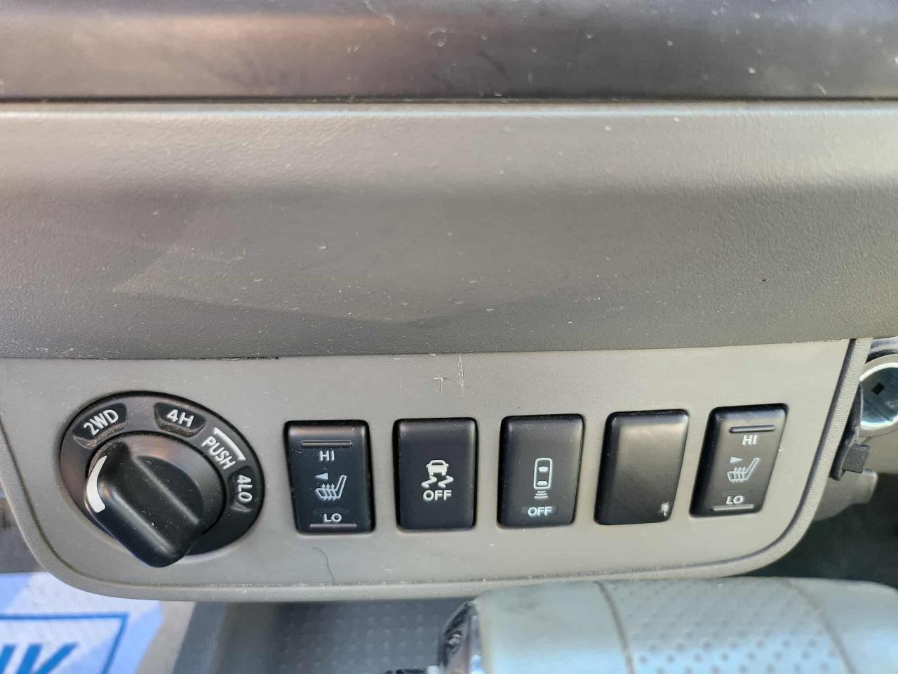 2015 Nissan Frontier SV - Photo #20