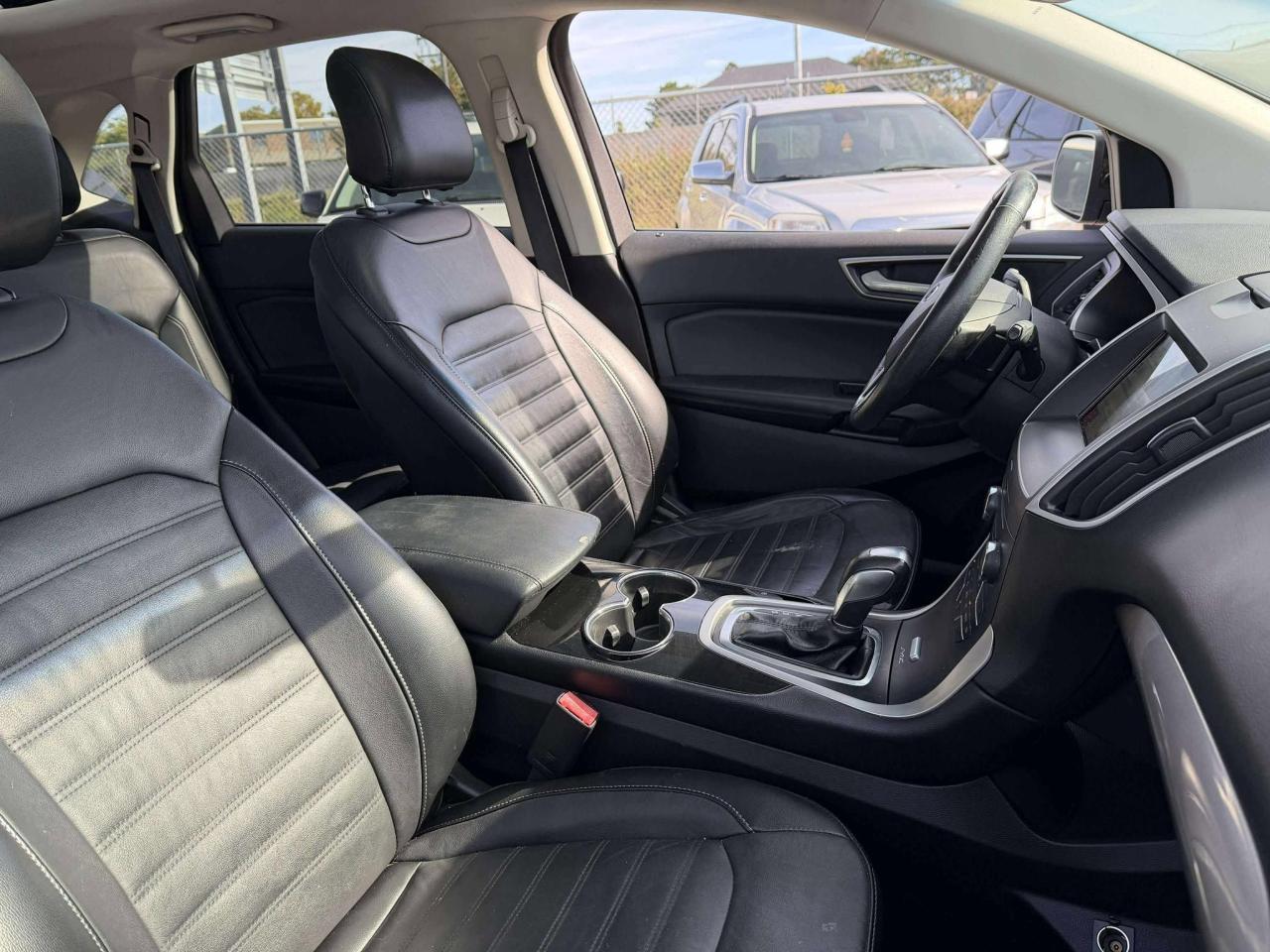 2016 Ford Edge SEL - Photo #16