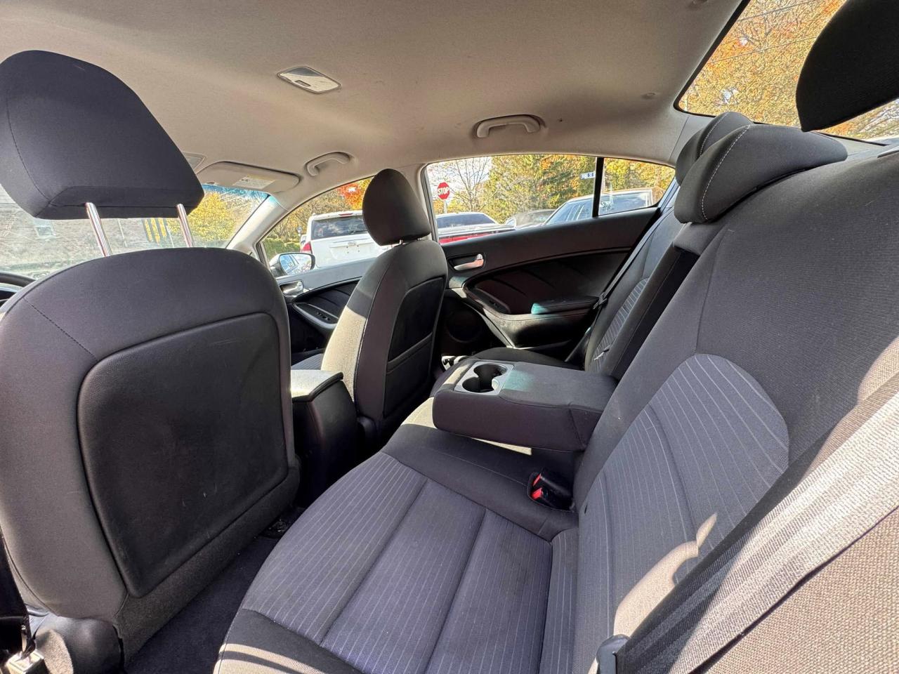 2017 Kia Forte LX - Photo #11