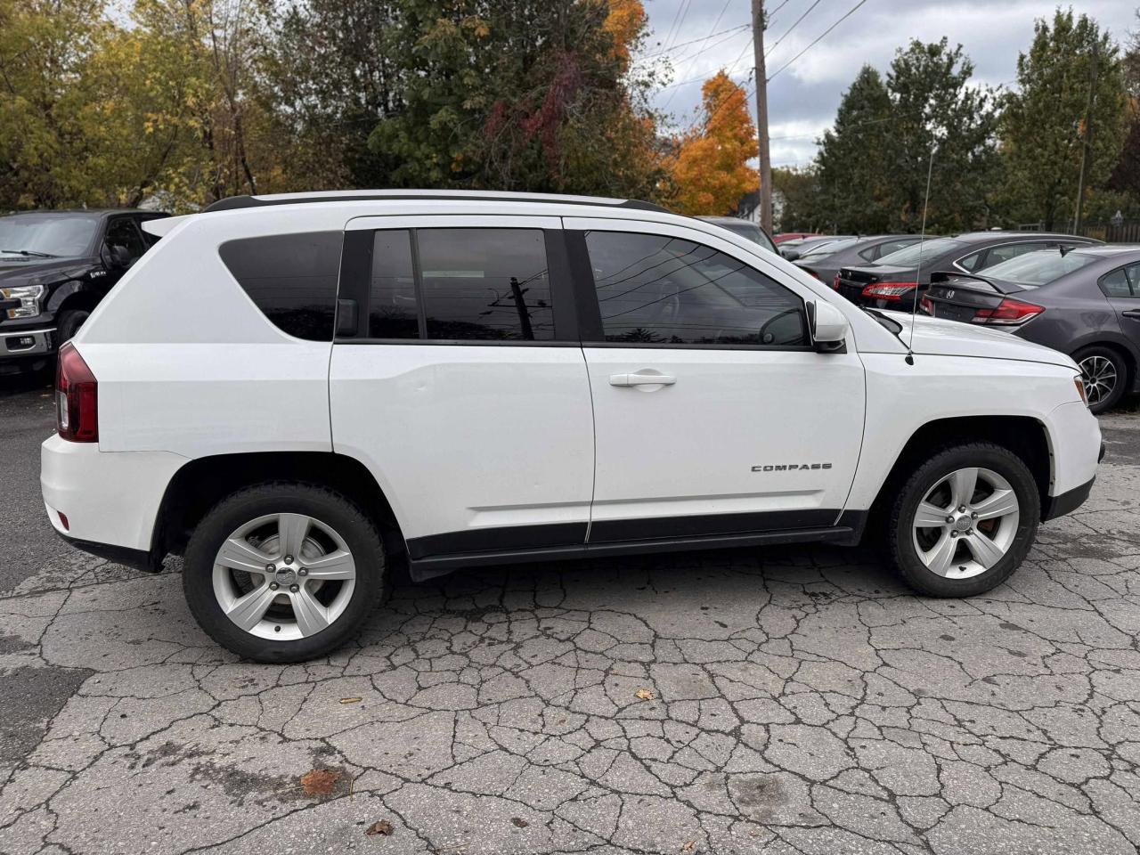 2015 Jeep Compass FWD 4DR NORTH - Photo #8