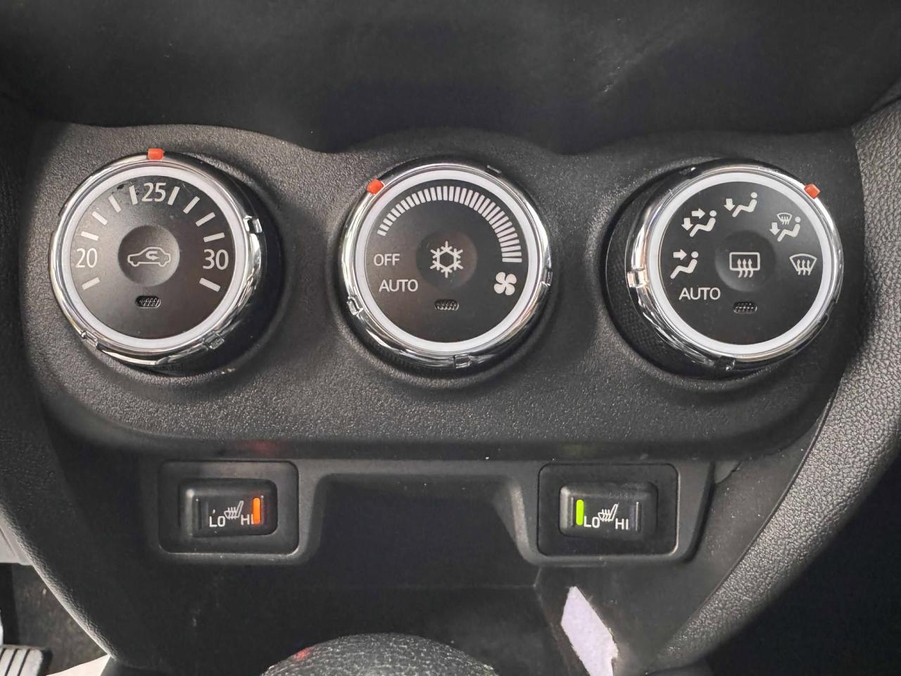 2016 Mitsubishi RVR SE Limited Edition - Photo #18