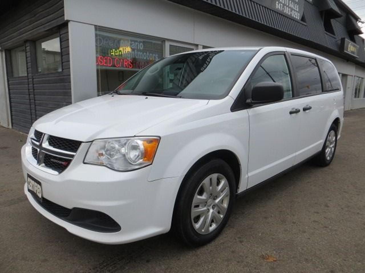 2018 Dodge Grand Caravan CERTIFIED, SXT, FULL STOW & GO 7 PASSENGERS - Photo #2