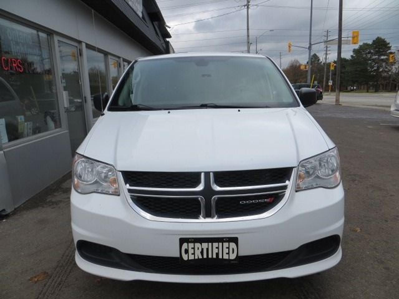 2018 Dodge Grand Caravan CERTIFIED, SXT, FULL STOW & GO 7 PASSENGERS - Photo #3